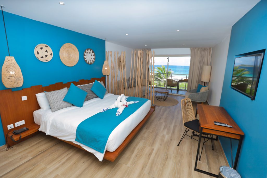 OCEAN DELUXE JUNIOR SUITE