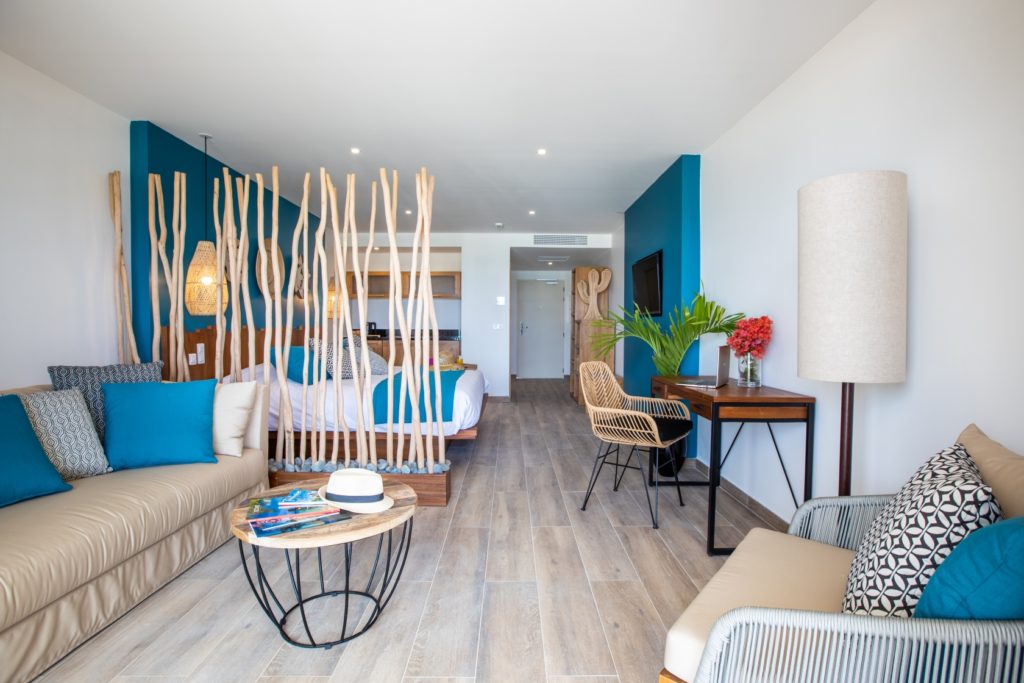 OCEAN DELUXE JUNIOR SUITE
